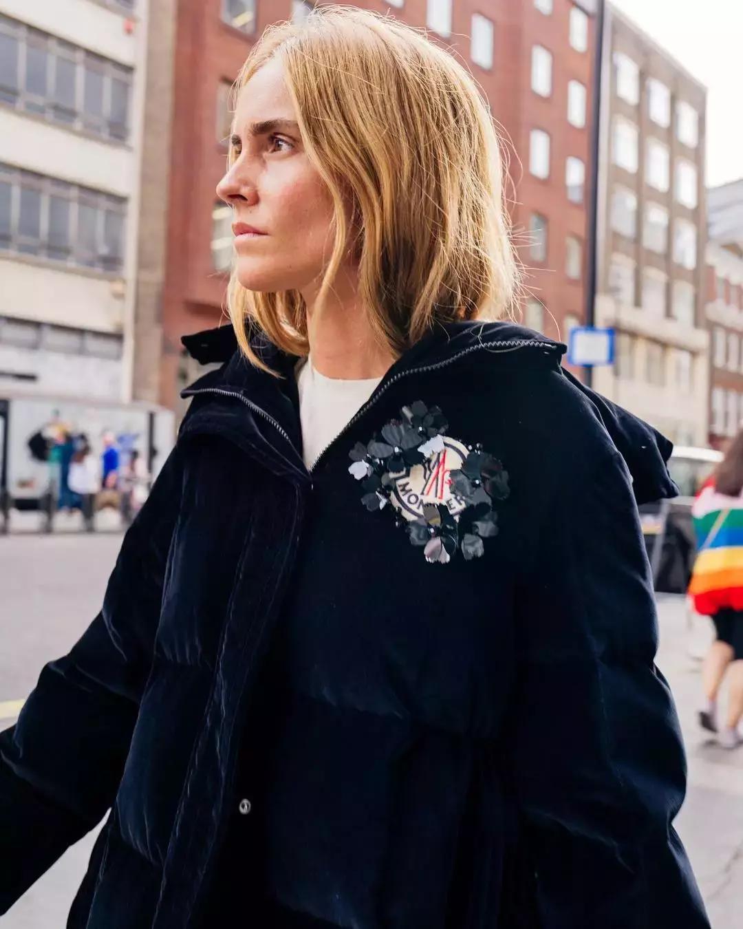 好看的羽绒服都买了吗,真的有羽绒服是95白鸭绒的么