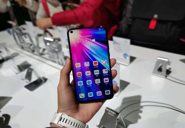 荣耀v20低配和299的区别,2099的荣耀v20还会降价吗