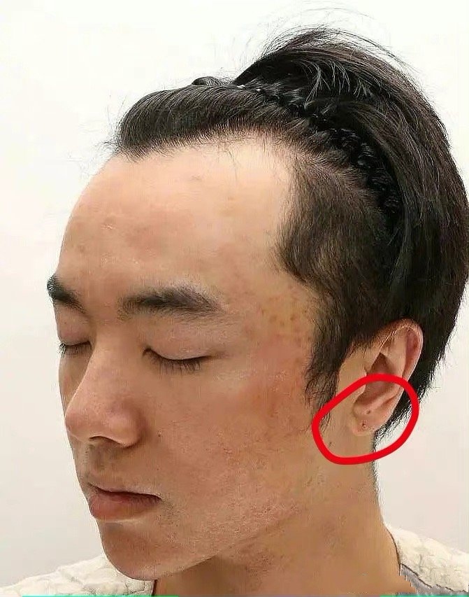 鍗庢櫒瀹囪緹璋ｅ紶纰ф櫒,鍗庢櫒瀹囧紶纰ф櫒杈熻埃