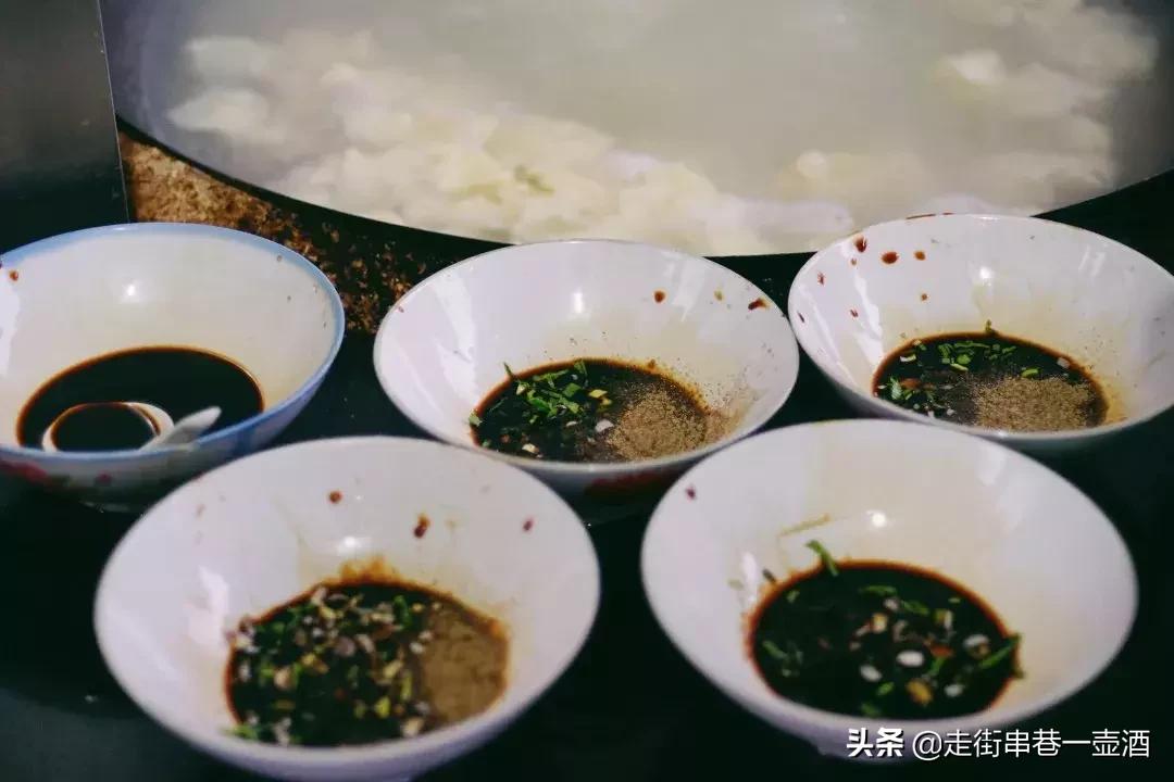 虾仁鲜肉馄饨吉祥馄饨,江都皮薄的馄饨