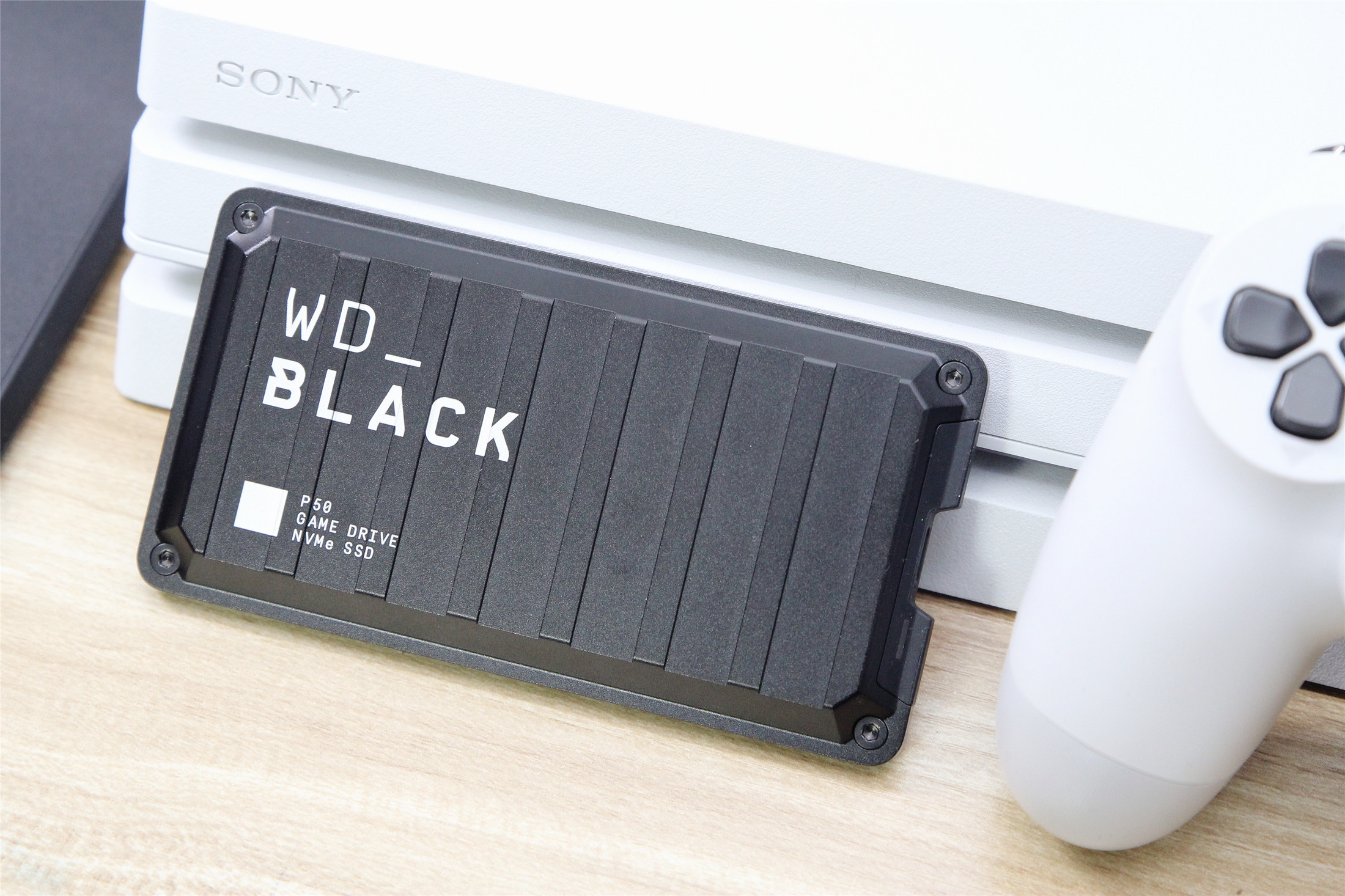 移动固态硬盘惠普p500,移动固态黑盘p50