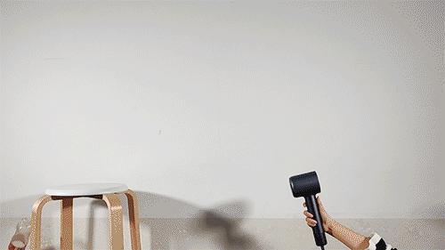 戴森欧阳娜娜同款,欧阳娜娜的护发吹风机