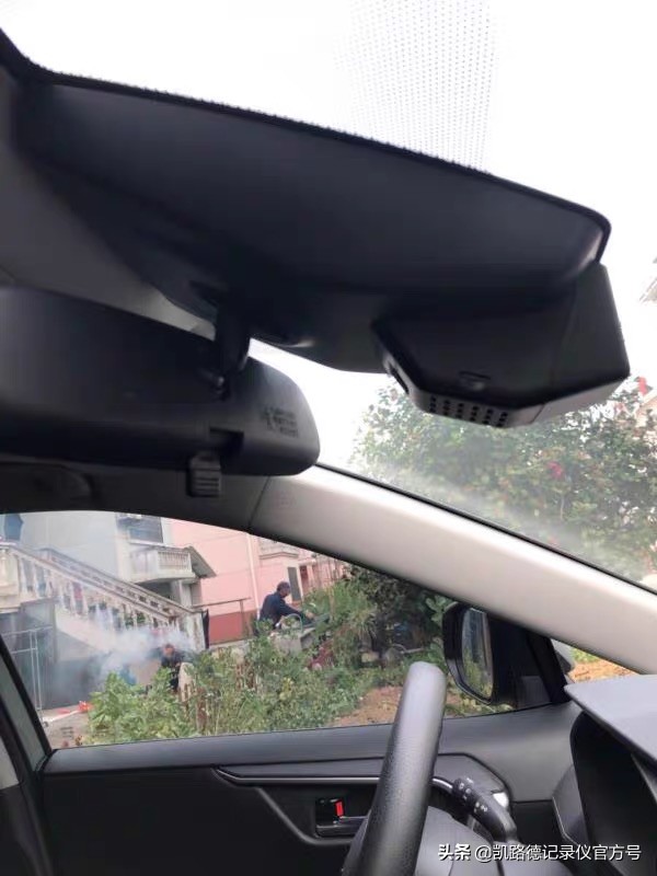 丰田威兰达原厂行车记录仪走线,丰田威兰达隐藏式行车记录仪