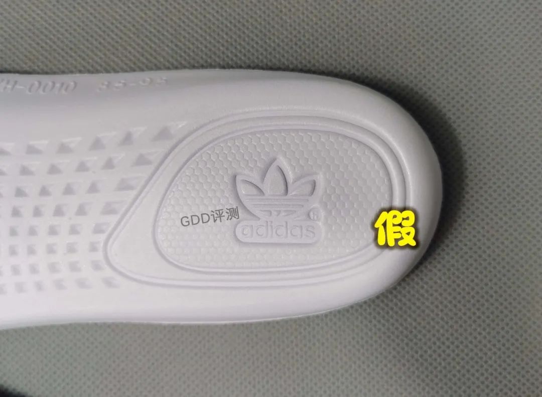 yeezy350粉满天星真假鉴定,yeezy350黑天使怎么辨别真假