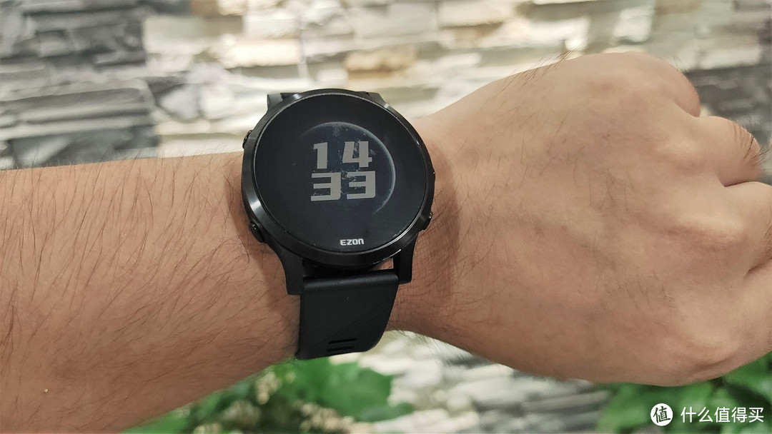 宜准r6跑步数据怎么与手机同步,宜准r6跑步手表表带