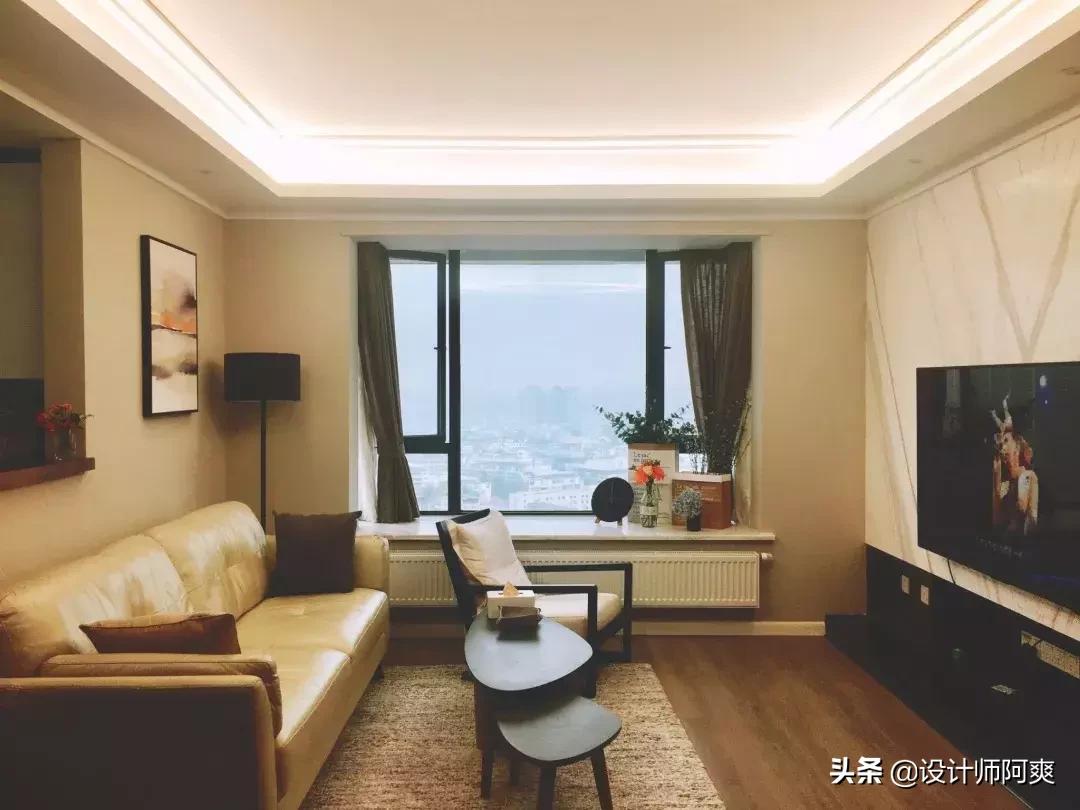 买什么材质的沙发好看又实用,选沙发看内部