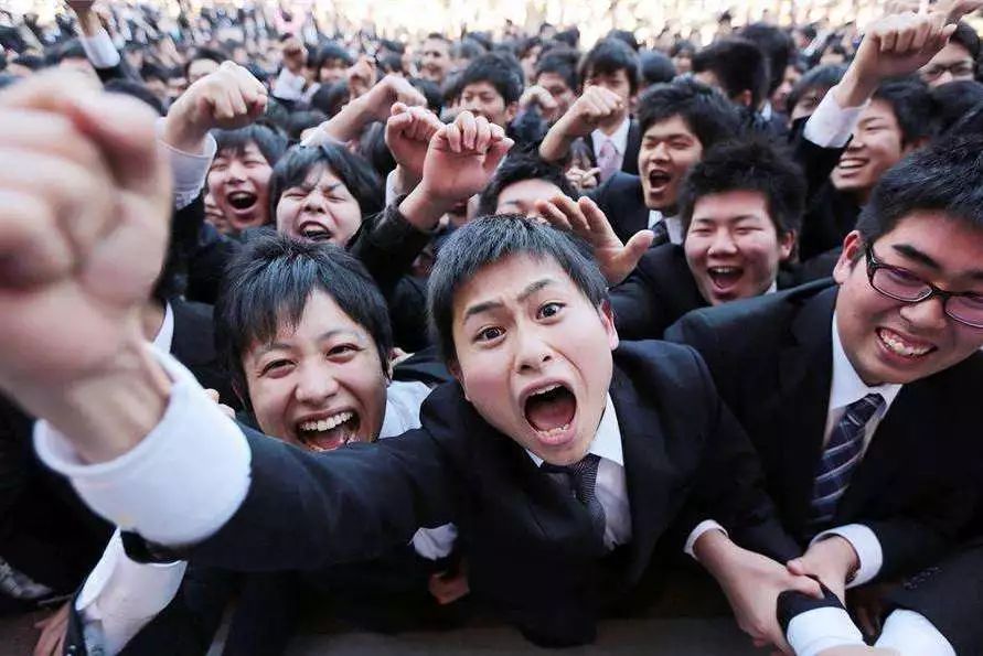 日本高校真实生活,日本的大学生活是怎么样的