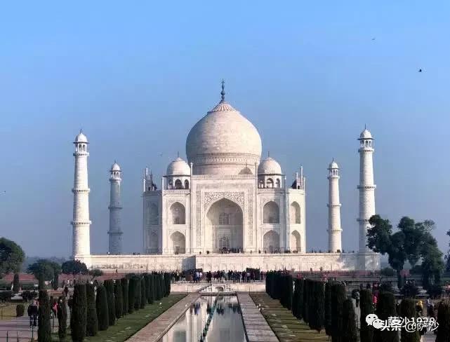 阿格拉红堡泰姬陵,阿格拉红堡和泰姬陵