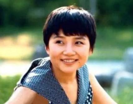 消失25年的李娜如今去哪了,李娜成功是一个活生生的例子