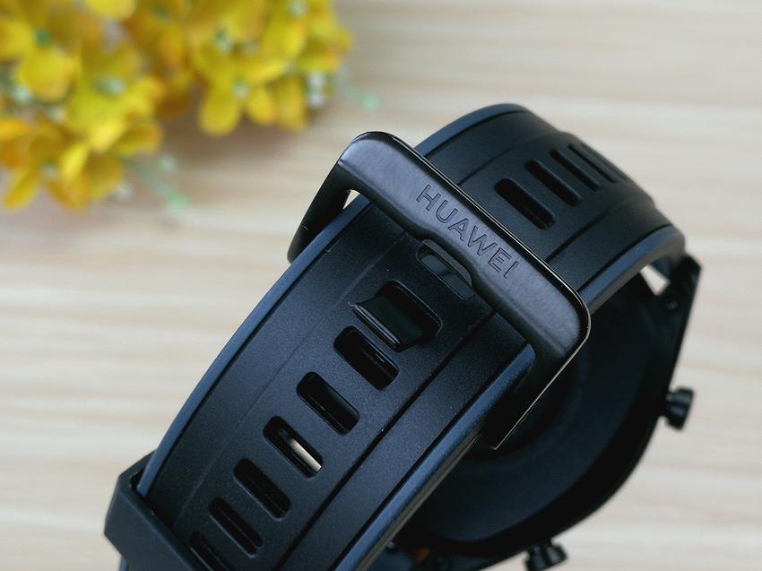 华为watchgt4手表水下测评,华为智能手表watchgt2防水