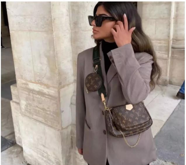 怎么鉴定lv三合一麻将包真假,帮朋友代购结果朋友说是假的