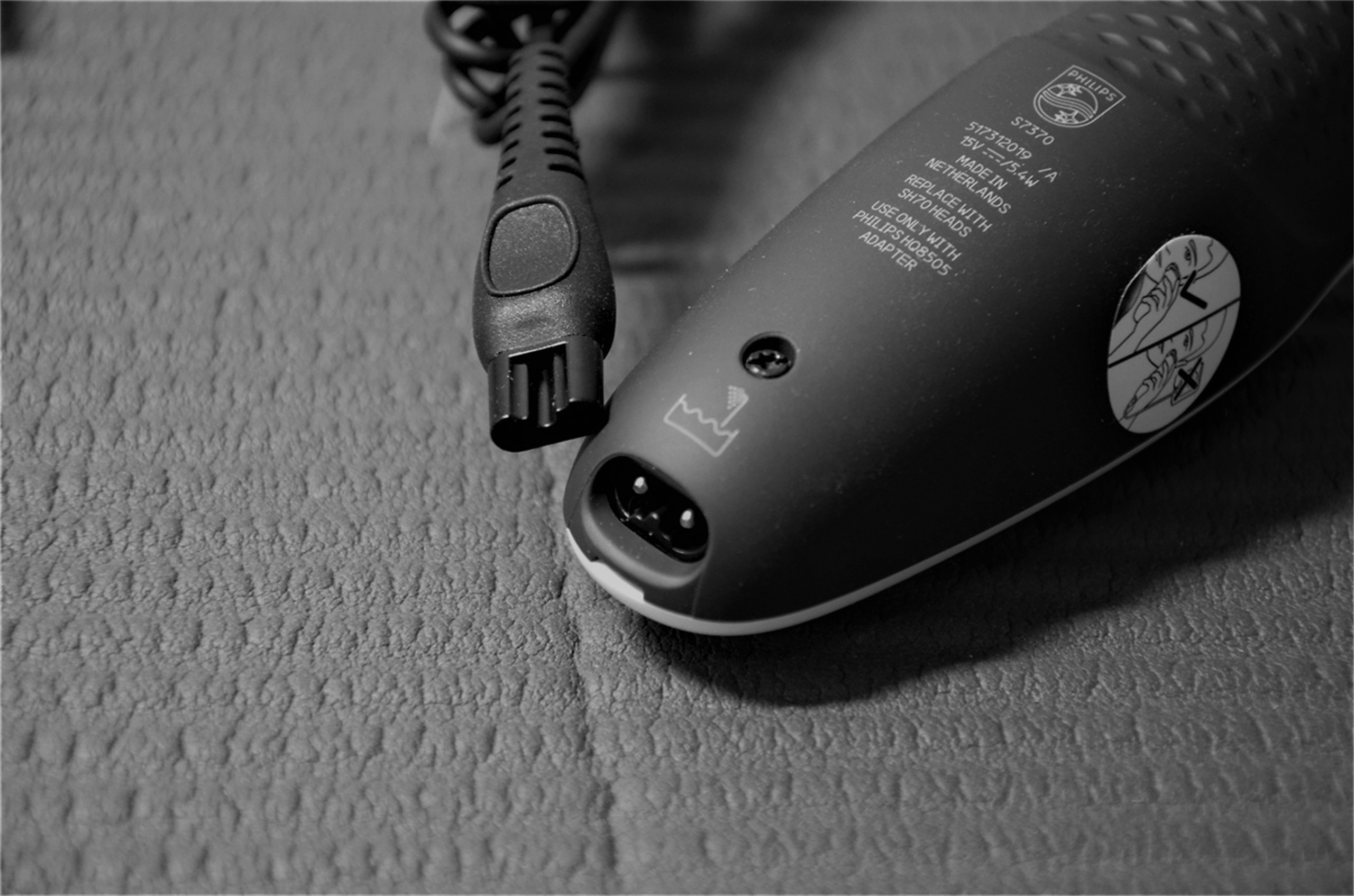 飞利浦s7000剃须刀怎样全身水洗,飞利浦剃须刀s7000使用说明