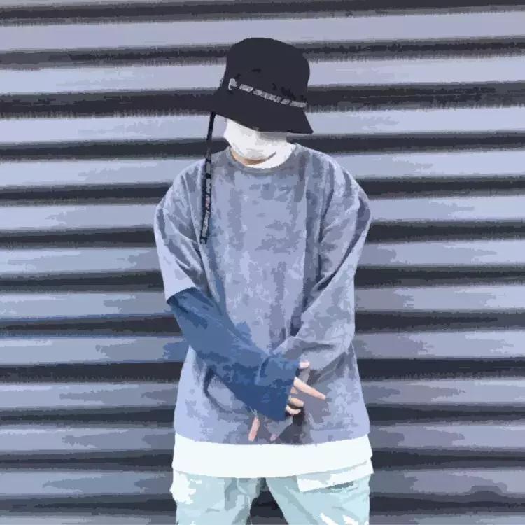 这届大牌不行，潮牌行