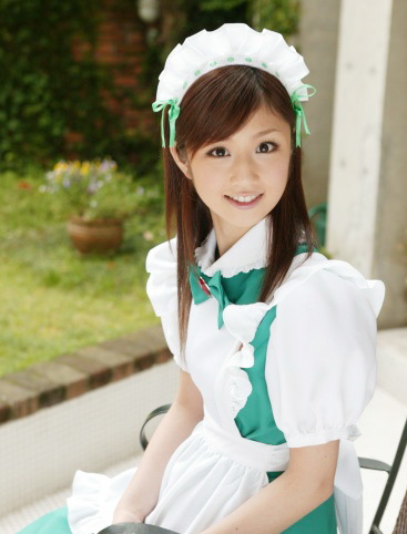 小仓优子早期写真