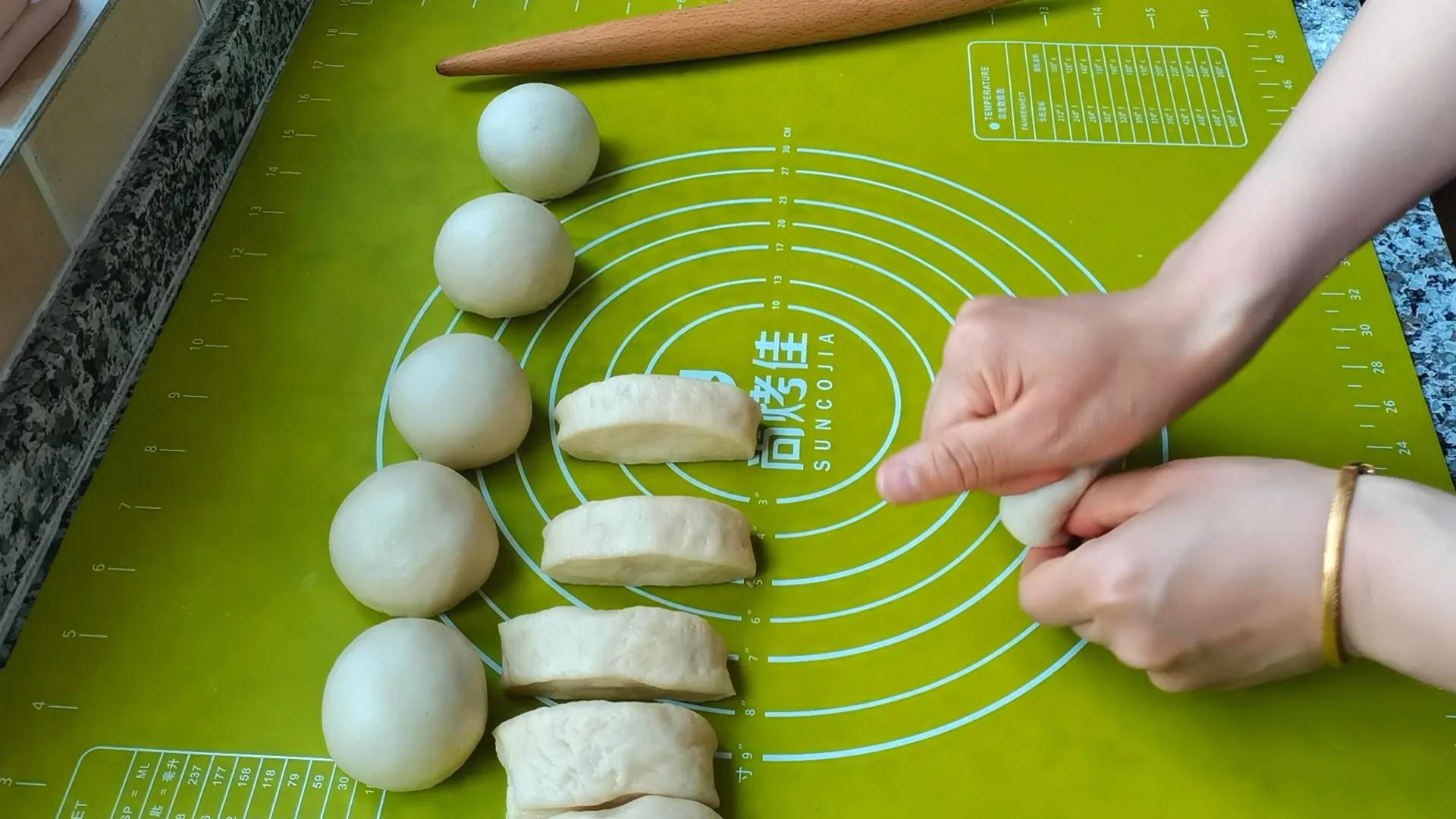 炎炎夏日多吃绿豆饼,又酥又有嚼劲的绿豆饼