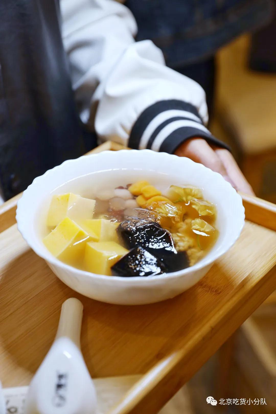 在北京吃遍全国30个地方的招牌菜,北京一天吃遍两个商场的快乐