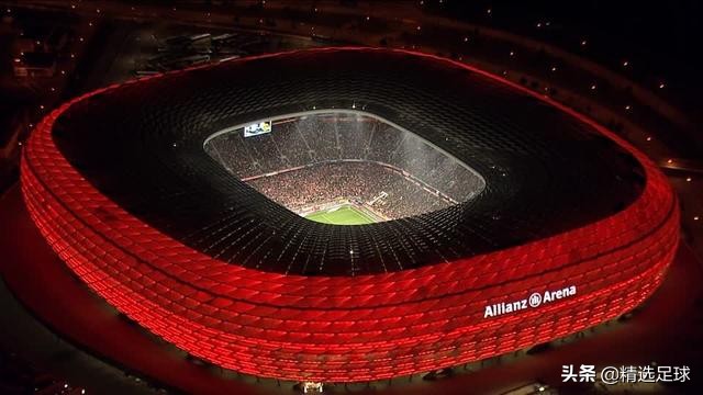 著名足球场图片,足球场唯美的图片