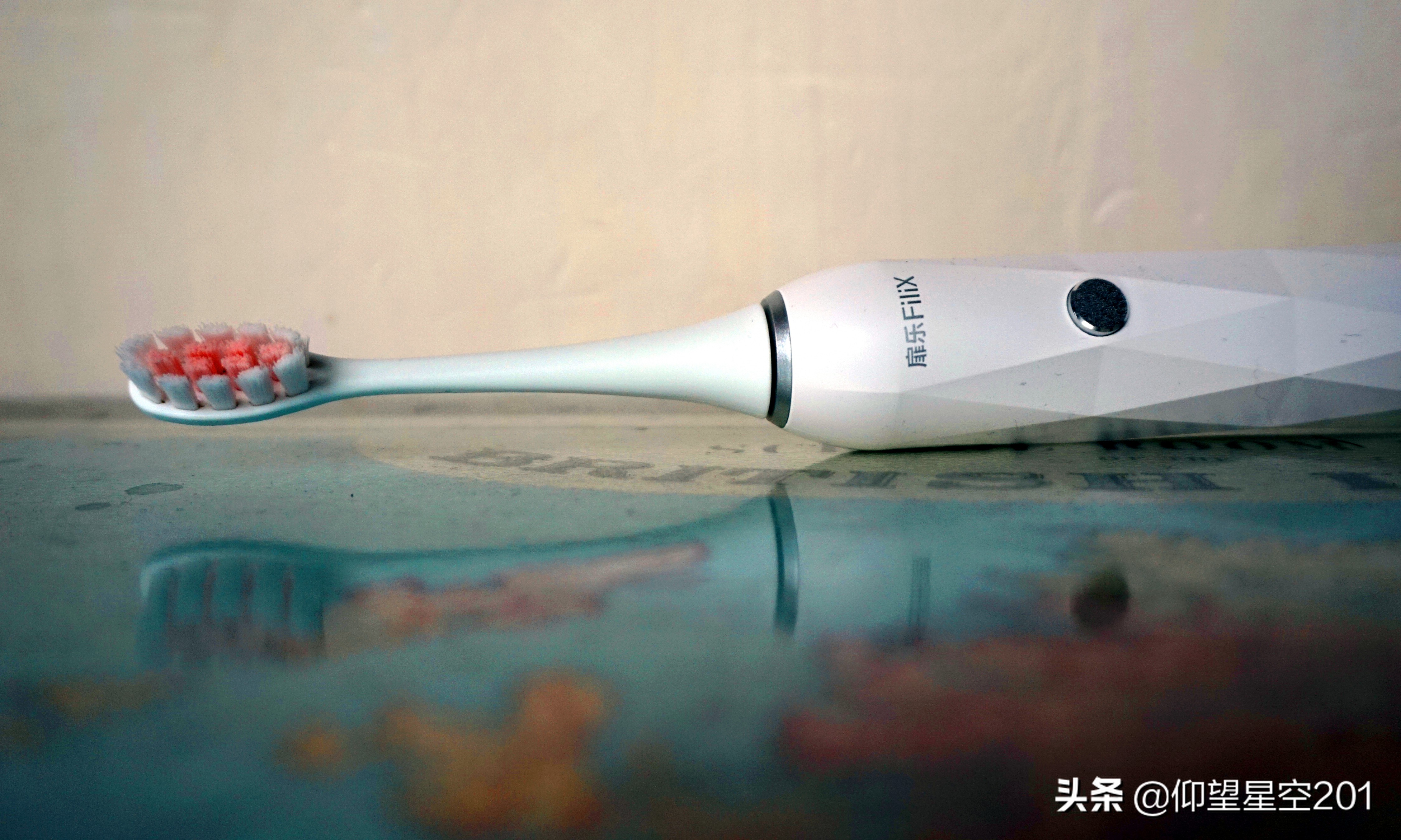 不伤牙的扉乐电动牙刷体验如何,扉乐电动牙刷测评（杀菌烘干篇）