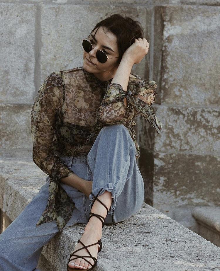 身高不足160女生穿靴子,身高不到160的女生穿搭