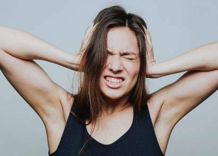 妇女45岁绝经算正常吗,女性45岁绝经算是正常吗