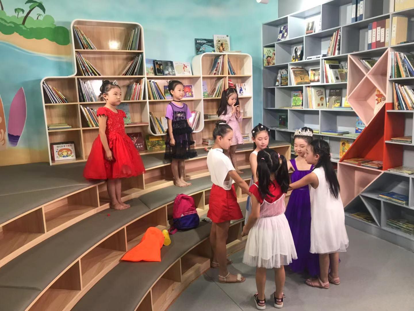 儿童励志电影小戏骨之《我们的童年时光》圆满杀青