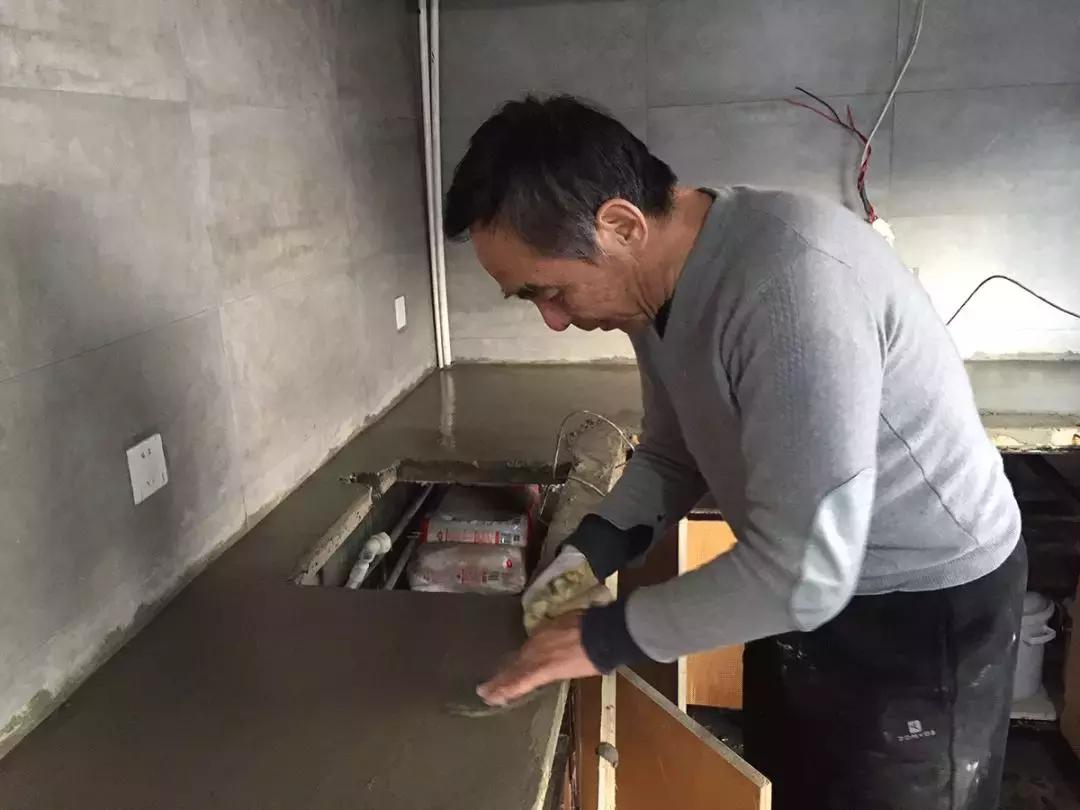 这才叫生活！山中3年他建了一个漂亮小院，活的比年轻人还酷！