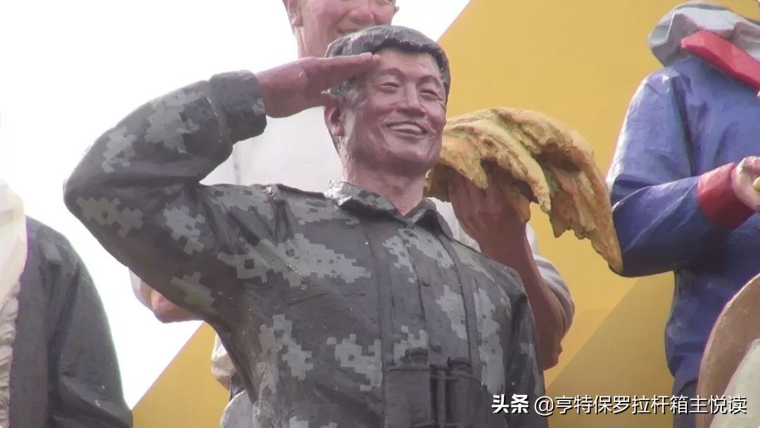 中华文化、绿水青山、祖国万岁亨特保罗拉杆箱主看国庆彩车华章