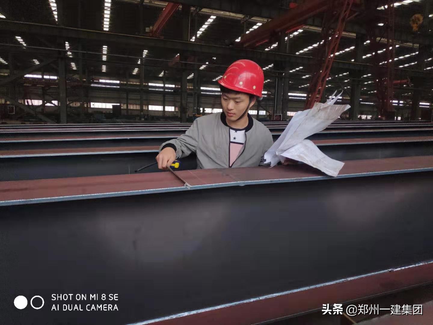 中秋节致敬坚守岗位的他们,中秋节依然坚守岗位的我们