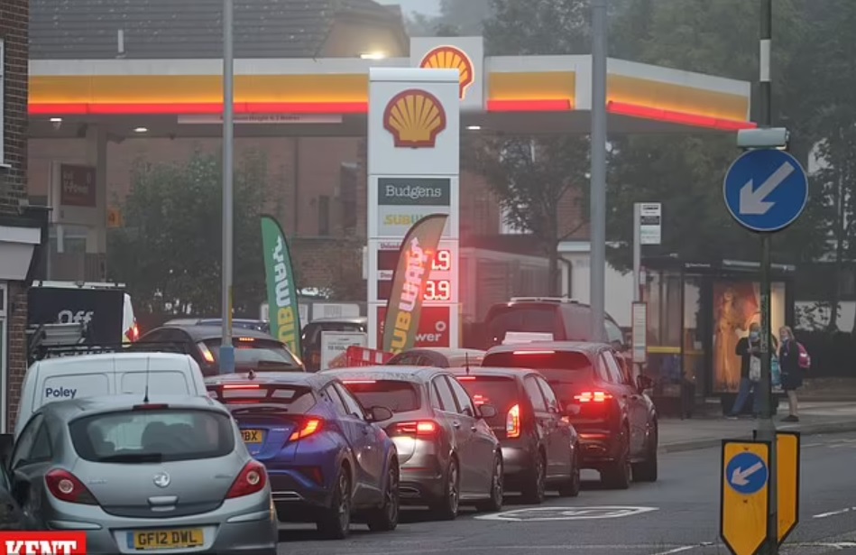 英国脱欧严重劳动力短缺,脱欧导致英国失业率上升原因