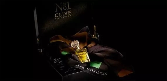 一瓶矿泉水18万,一瓶矿泉水60多亿