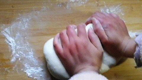 水煎包顶部不太熟怎么办,水煎包底子怎么不黄