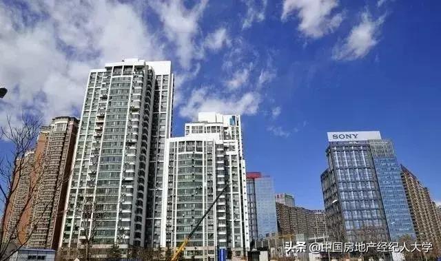 新开发商的楼盘买一期还是二期,开发商一期跟二期价格相差很大