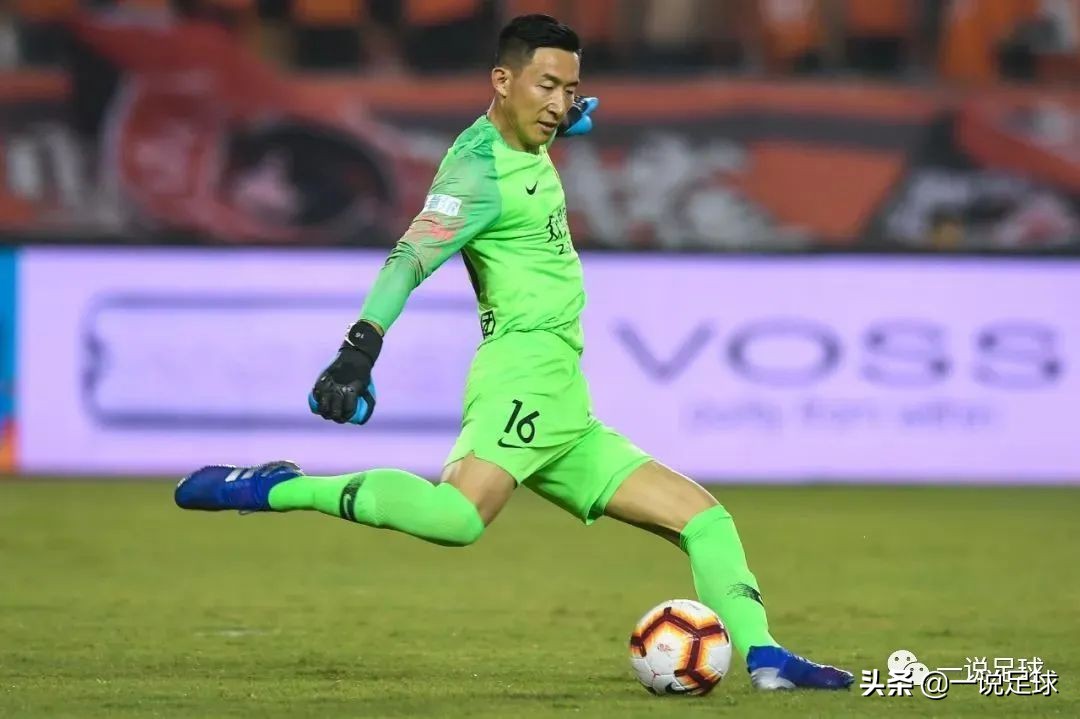 武汉卓尔一线队30人名单照片,2019年武汉卓尔一线队员名单