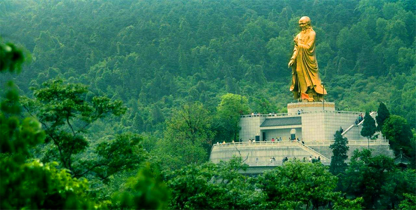 为什么说秦岭是风水宝地,秦岭之所以称之为中国的脊梁