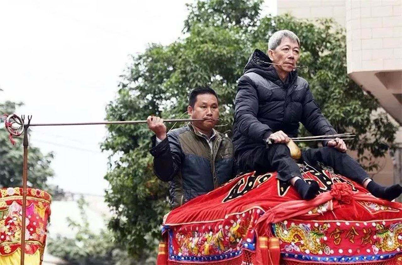 为什么雷州话和潮汕话一样,为什么雷州话没有潮汕话出名