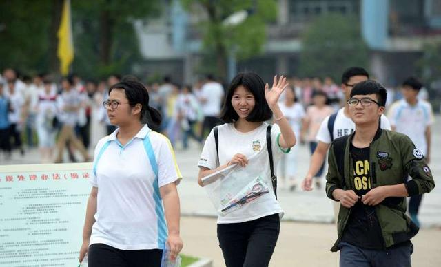 考研高薪的专业,考研三热专业