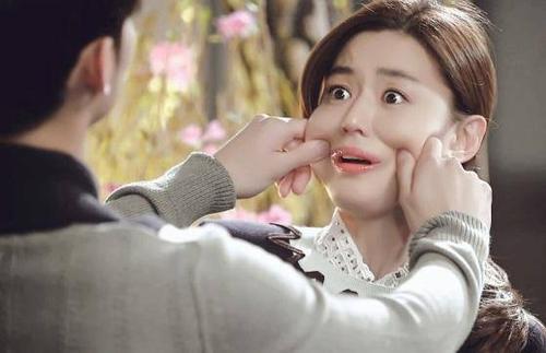 30岁面部松弛怎么才能快速改善,30岁皮肤松弛的原因和改善方法