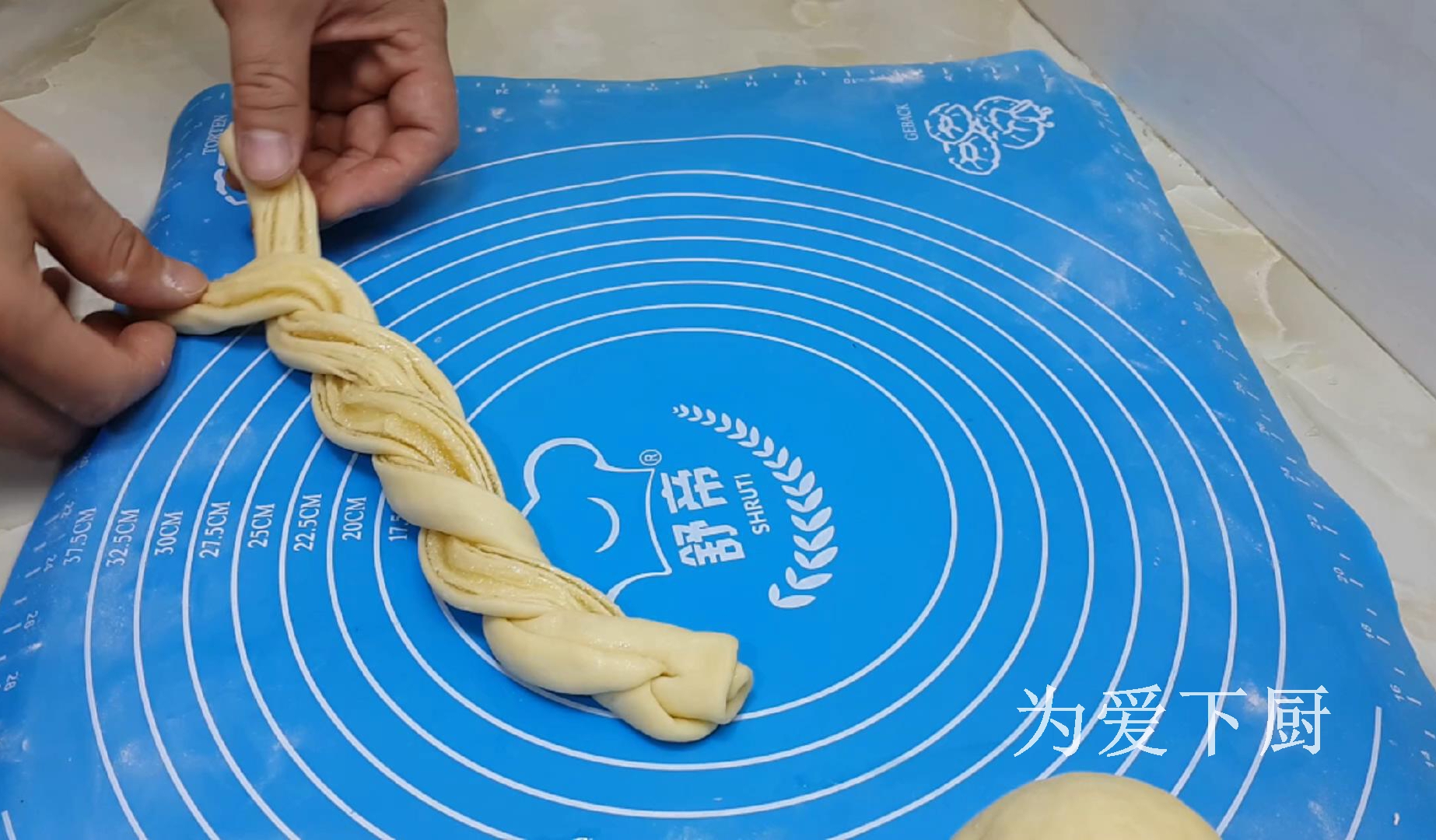 面包最简单教程,面包怎么卷好吃又简单