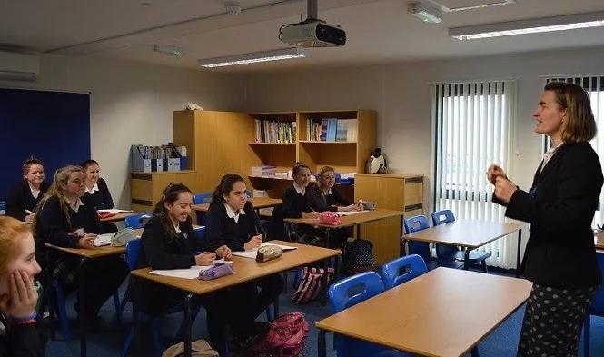 杜伦大学世界排名为什么这么低,杜伦大学牛津剑桥