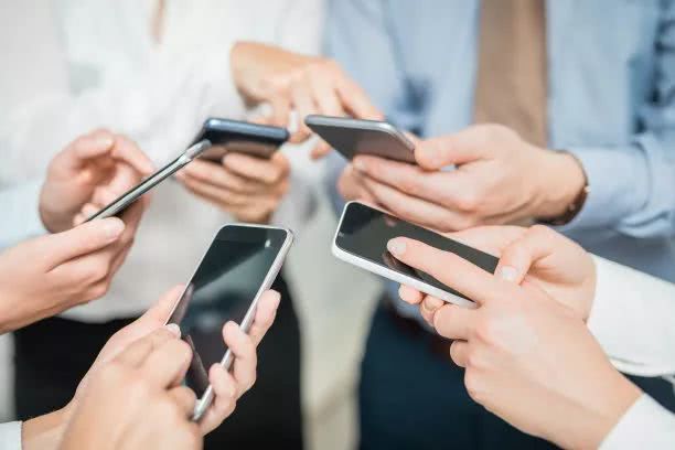 无线快充真的能用得到吗,无线快充为何需要动一下才可以