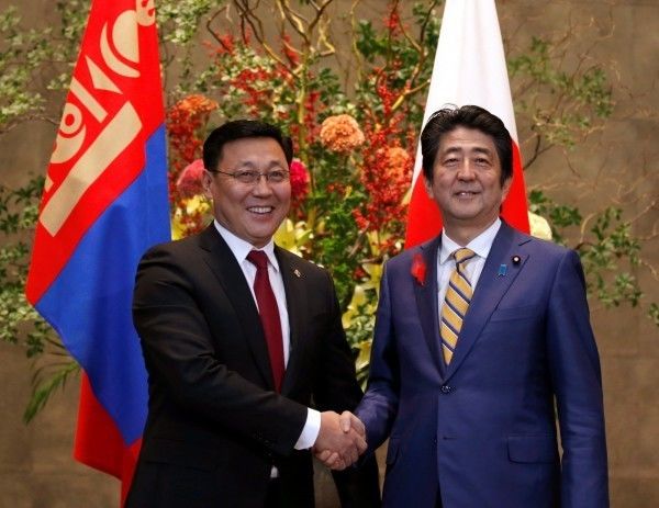 蒙古国到中国扫货,蒙古国人到中国进货