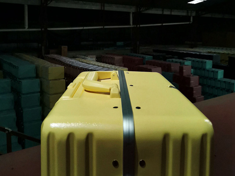 车顶行李箱如何选择容量,车载行李箱车顶箱选择