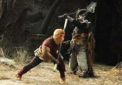 古驰推出售价1.49万元人民币一条的男士连衣裙，你得看看