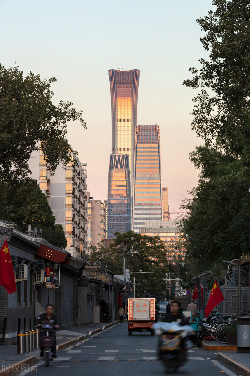 中信大厦中国尊北京最高楼,擎天柱北京展览馆