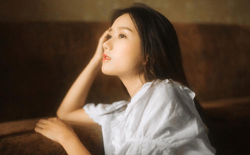 明知道女方是骗子却无法自拔,明知道女的欺骗自己还是放不下