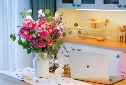 插花花材的固定技巧,三种花材插花教程新手入门