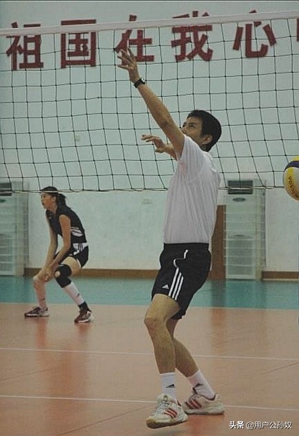中国女排自由人18号简介,中国女排自由人集锦