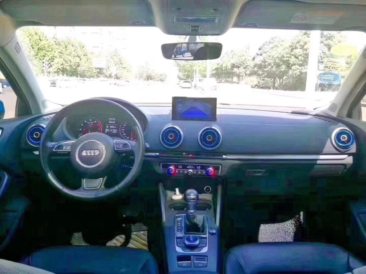 二手奥迪a3哪个版本最值得购买,花12万买奥迪A5可以吗