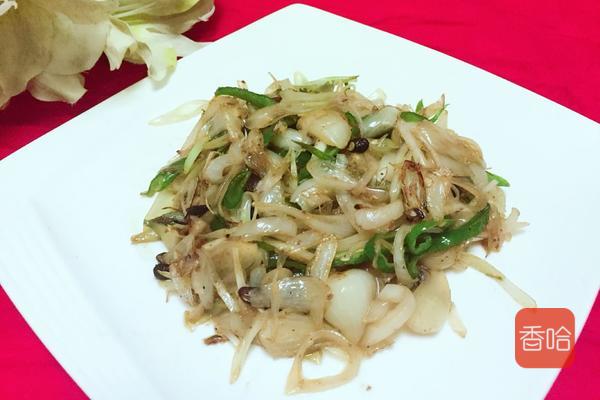 它是“菜中灵芝”，每次炒菜加几颗，不打郎中门前过，秋天别错过