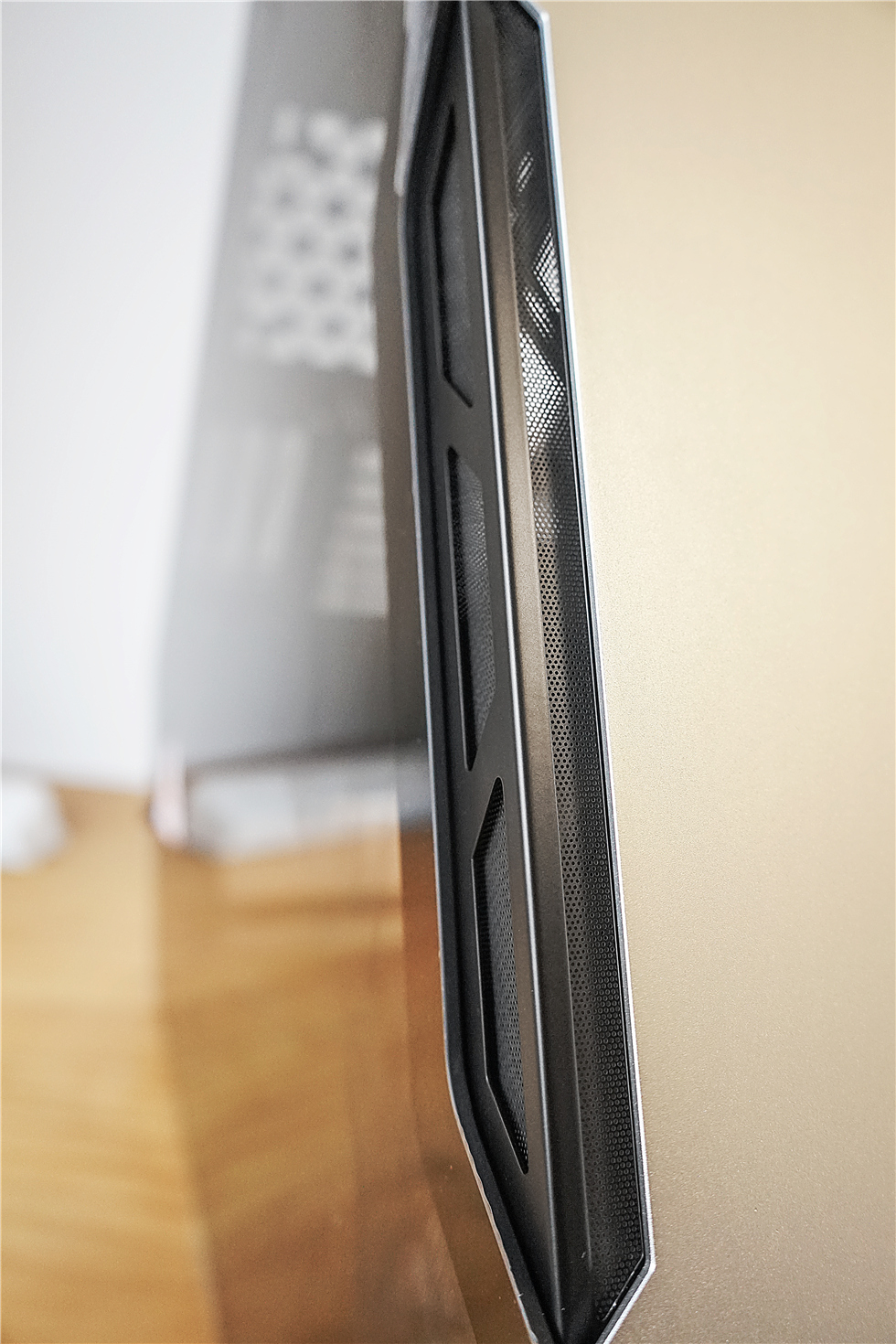 amd3600x和i710400f,amd3600x配微星b450适合什么系统